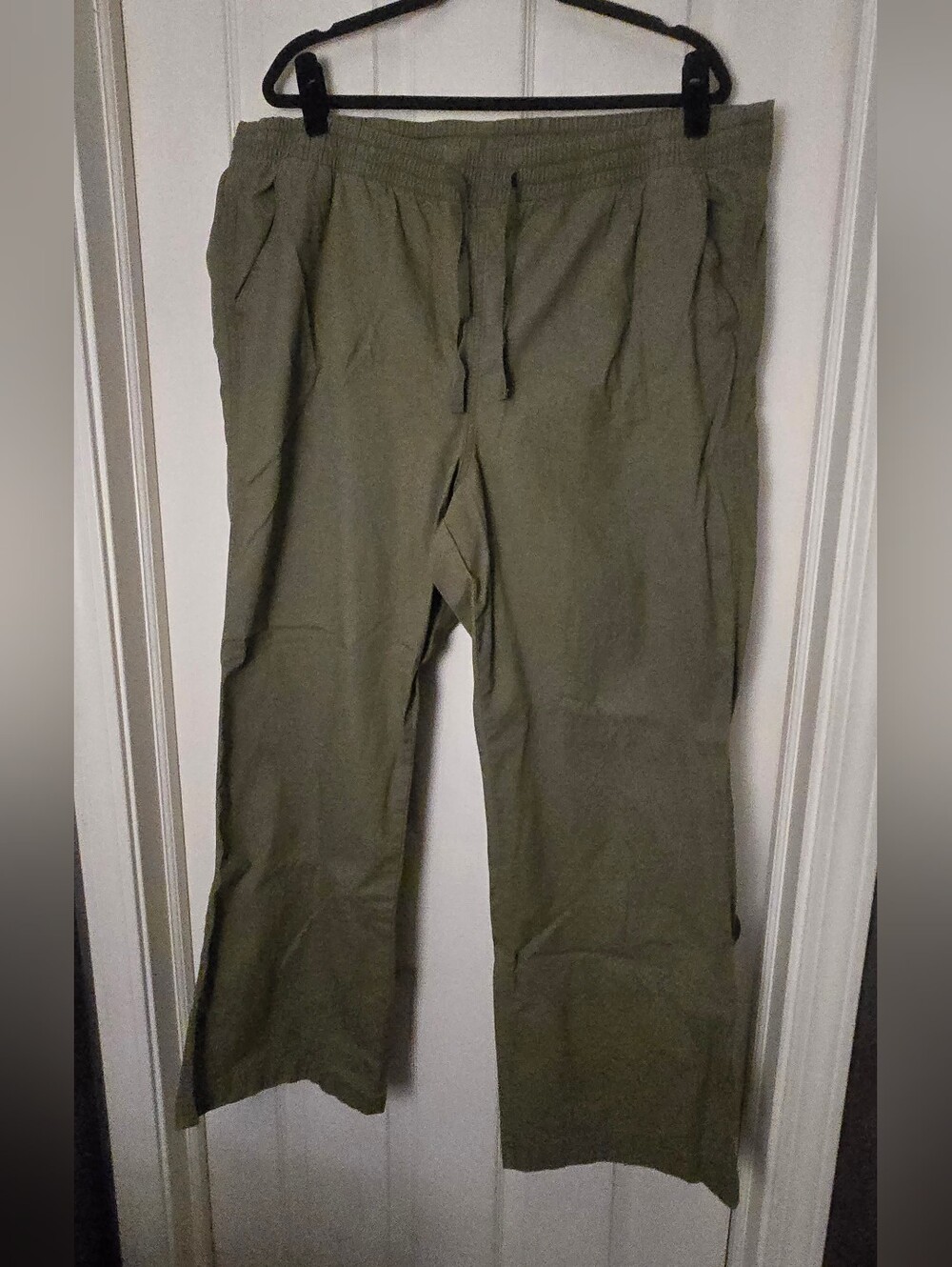 L.L. Bean Pull On Wide Leg Olive Drawstring Pant